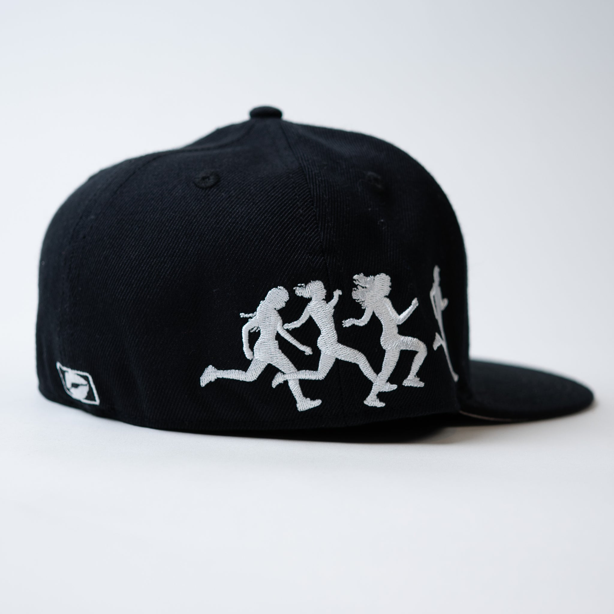 BLACK PRETTYBOY FITTED